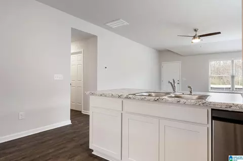 Entry Way - 812 Camden Loop, Calera, AL 35040 photo 3 of 4