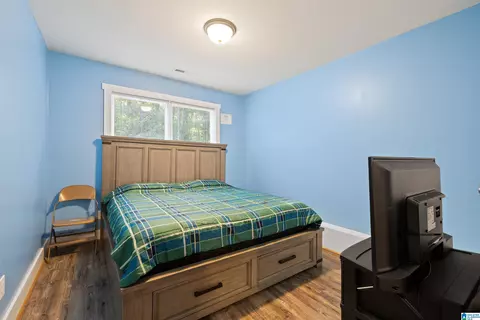 Bedroom - 2516 Red Valley Rd, Remlap, AL 35133 photo 6 of 7
