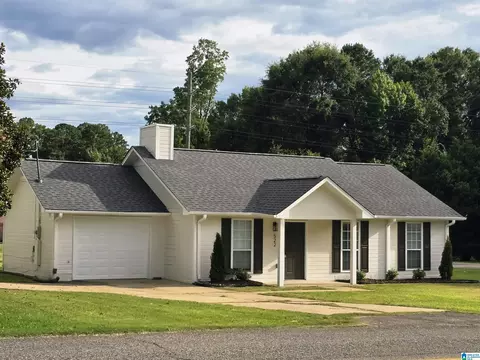 522 Flint Hill Rd, Bessemer, AL 35022