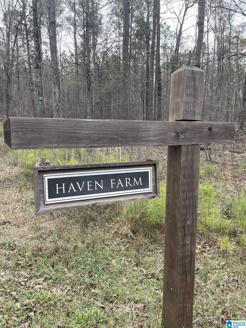 752 Haven Farm Dr #G, Columbiana, AL 35051