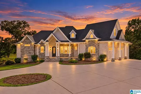 8287 Bluff Ridge Rd, Bessemer, AL 35022