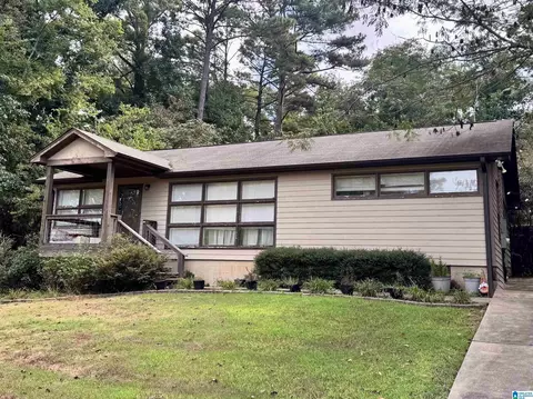 629 Delta St, Bessemer, AL 35020
