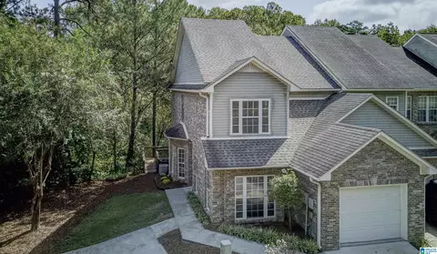 4010 River Walk Ln, Birmingham, AL 35216