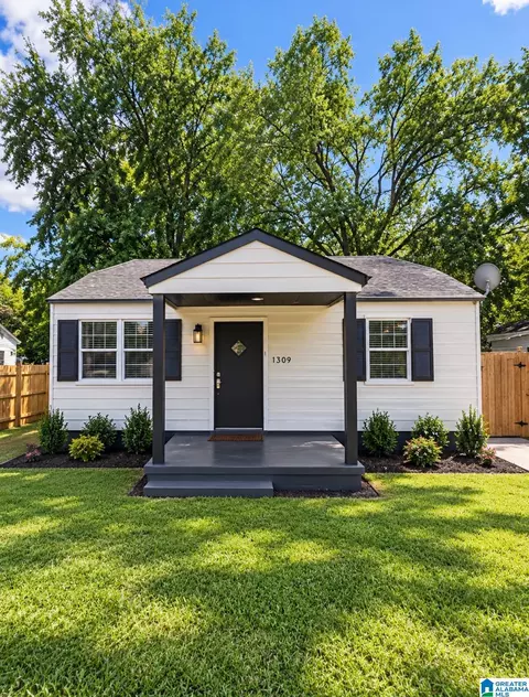 1309 Woodward Rd, Birmingham, AL 35228