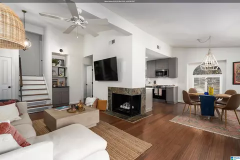 133 West Grn #133, Vestavia, AL 35243