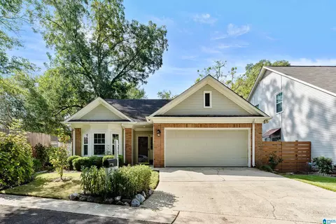 3025 Cobblestone Trce, Vestavia, AL 35243