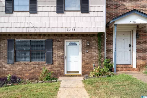 2358 Grayson Valley Cir, Birmingham, AL 35235