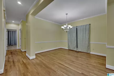 Entry Way - 2558 Rolling Meadows Dr, Jasper, AL 35503 photo 1 of 3