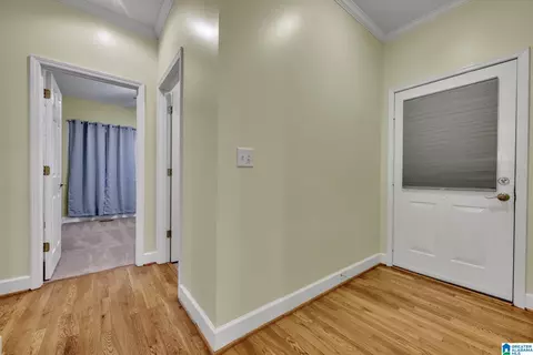 Entry Way - 2558 Rolling Meadows Dr, Jasper, AL 35503 photo 2 of 3