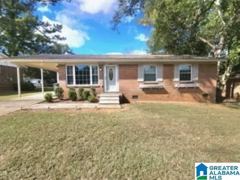 2846 Brooklane Dr, Hueytown, AL 35023