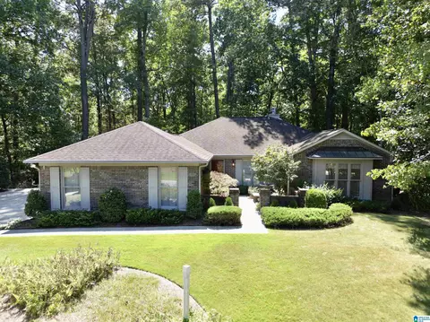 2715 Stevens Creek Rd, Hoover, AL 35244