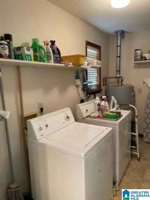 Other - 120 Hendrix St, Oneonta, AL 35121 photo 3 of 5