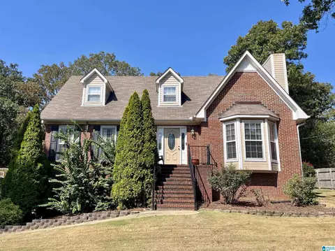206 Milgray Ln, Calera, AL 35040