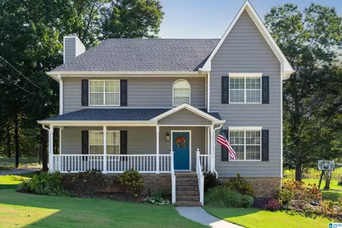 8233 Matson Cir, Trussville, AL 35173
