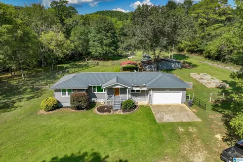 5329 Red Hollow Rd, Birmingham, AL 35215