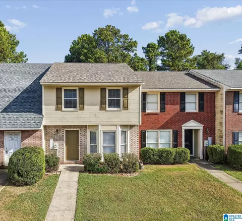 5040 Falling Creek Ln, Birmingham, AL 35235