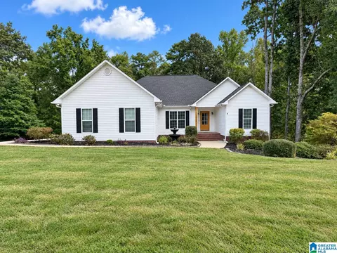 4208 Country Oaks Dr, Oxford, AL 36203