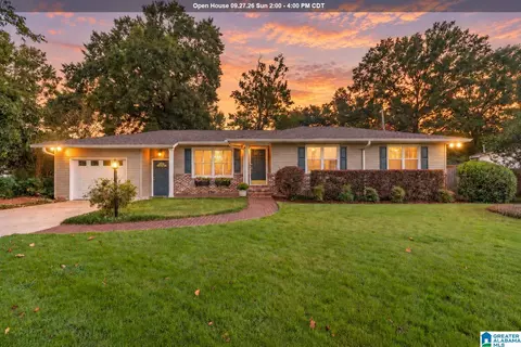 1305 Larry Ln, Birmingham, AL 35213
