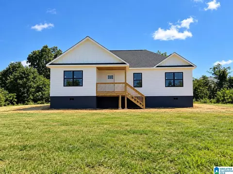 186 Concord Highland Dr, Bessemer, AL 35023