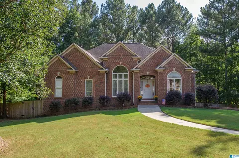 280 Crestview Cir, Trussville, AL 35173