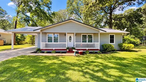 2413 Mcnabb Rd, Oxford, AL 36203
