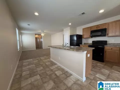 Kitchen - 9336 Hoffman Pl, Warrior, AL 35180 photo 1 of 1
