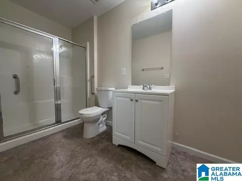 Bath - 9336 Hoffman Pl, Warrior, AL 35180 photo 3 of 4