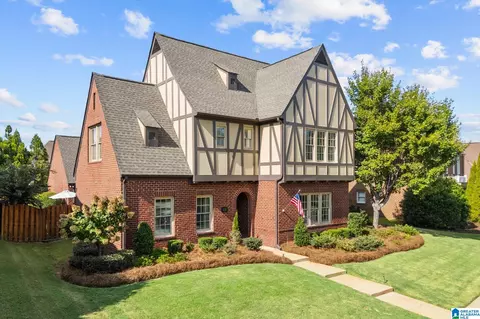 2221 Ross Ave, Hoover, AL 35226