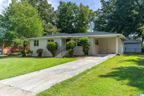 2513 7th St NE, Center Point, AL 35215