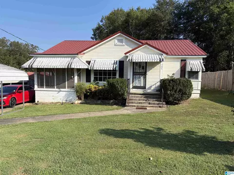 304 Savage St, Piedmont, AL 36272