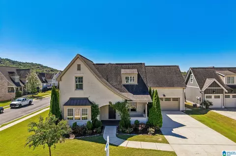 8160 Caldwell Dr, Trussville, AL 35173