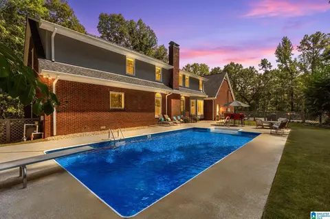 120 Rocky Ridge Rd, Sylacauga, AL 35150