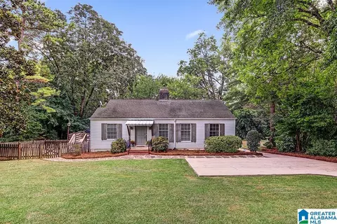 1025 Shades Crest Rd, Hoover, AL 35226