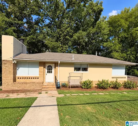 2021 Kent Way, Hoover, AL 35226