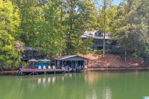 7541 Echo Lake Ln, Trussville, AL 35173