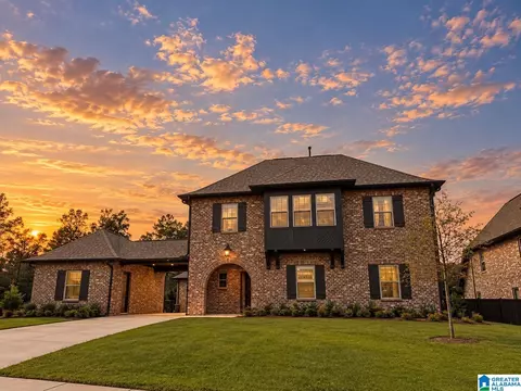 212 Blackridge Cir, Hoover, AL 35244