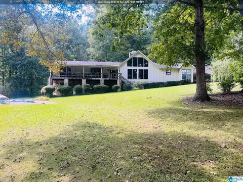 3432 Queenstown Rd, Trussville, AL 35173