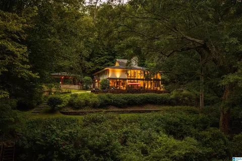 3580 River Bend Rd, Cahaba Heights, AL 35243