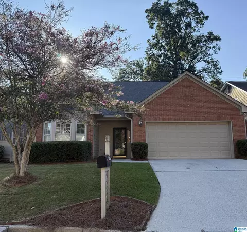 3937 Knollwood Trce, Vestavia, AL 35243