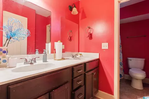 Bath - 103 Big Oak Dr, Maylene, AL 35114 photo 4 of 4