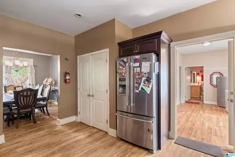 Entry Way - 103 Big Oak Dr, Maylene, AL 35114 photo 4 of 4