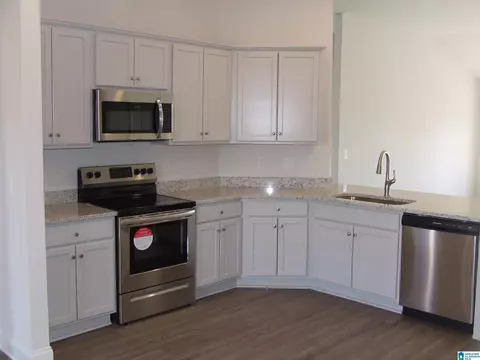 Kitchen - 376 Union Loop, Montevallo, AL 35115 photo 1 of 3