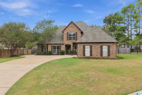 3005 English Oak Cir, Helena, AL 35080