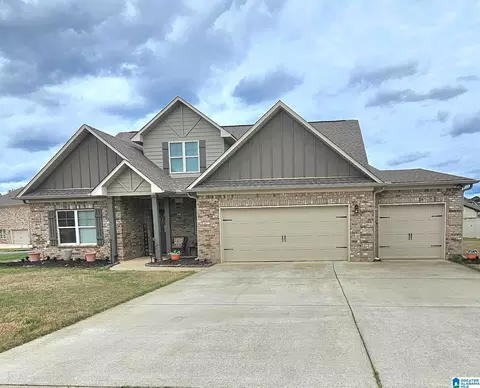 5619 Cedar Creek Park Dr, Bessemer, AL 35022
