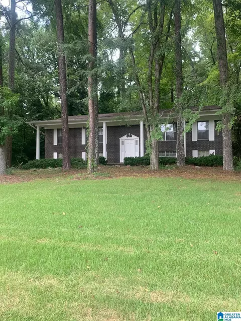 2900 Veterans Memorial Dr W, Adamsville, AL 35005