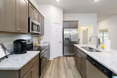 Kitchen - 405 Patrick Rd, Alabaster, AL 35007 photo 1 of 2