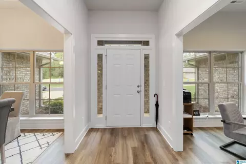 Entry Way - 405 Patrick Rd, Alabaster, AL 35007 photo 2 of 6