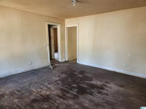 Living - 5784 E Highway 55, Eva, AL 35621 photo 2 of 3