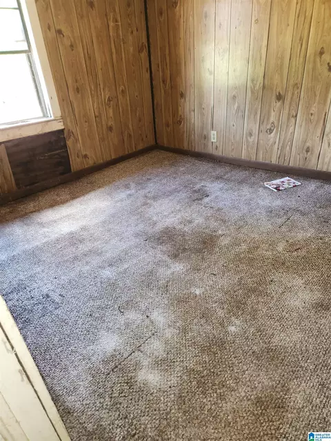 Bedroom - 5784 E Highway 55, Eva, AL 35621 photo 6 of 6