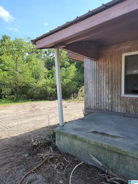Exterior - 5784 E Highway 55, Eva, AL 35621 photo 3 of 4